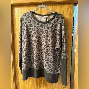 LuLaRoe Tammie long sleeved sweater top. Size L.  NWOT